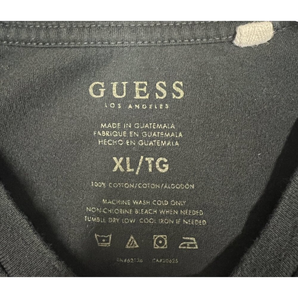 Guess Black Graphic T-Shirt XL 100% Cotton Casual Crew Neck Short Sleeve Tee - Picture 3 of 3